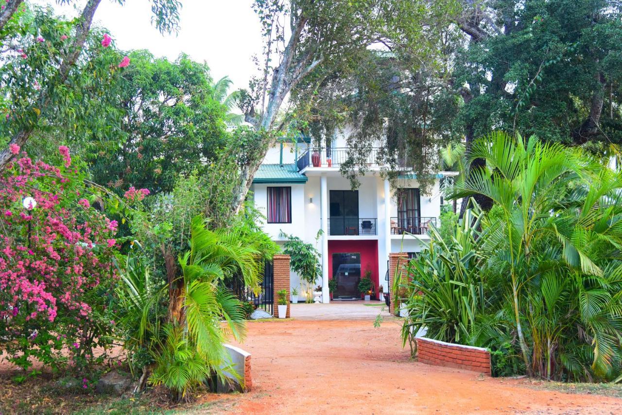 Hotel Moonstone Anuradhapura Eksteriør billede