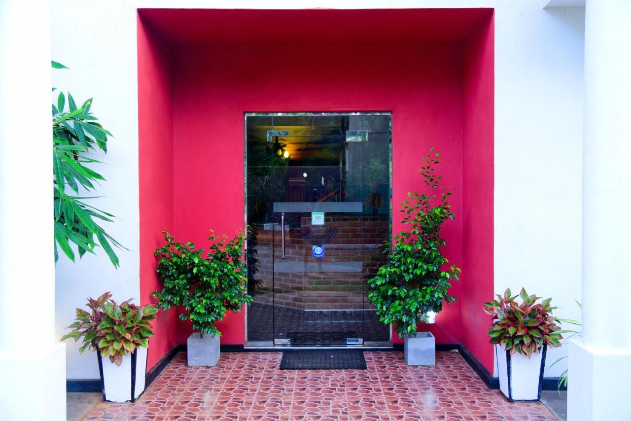 Hotel Moonstone Anuradhapura Eksteriør billede