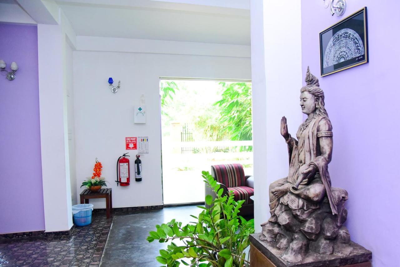 Hotel Moonstone Anuradhapura Eksteriør billede