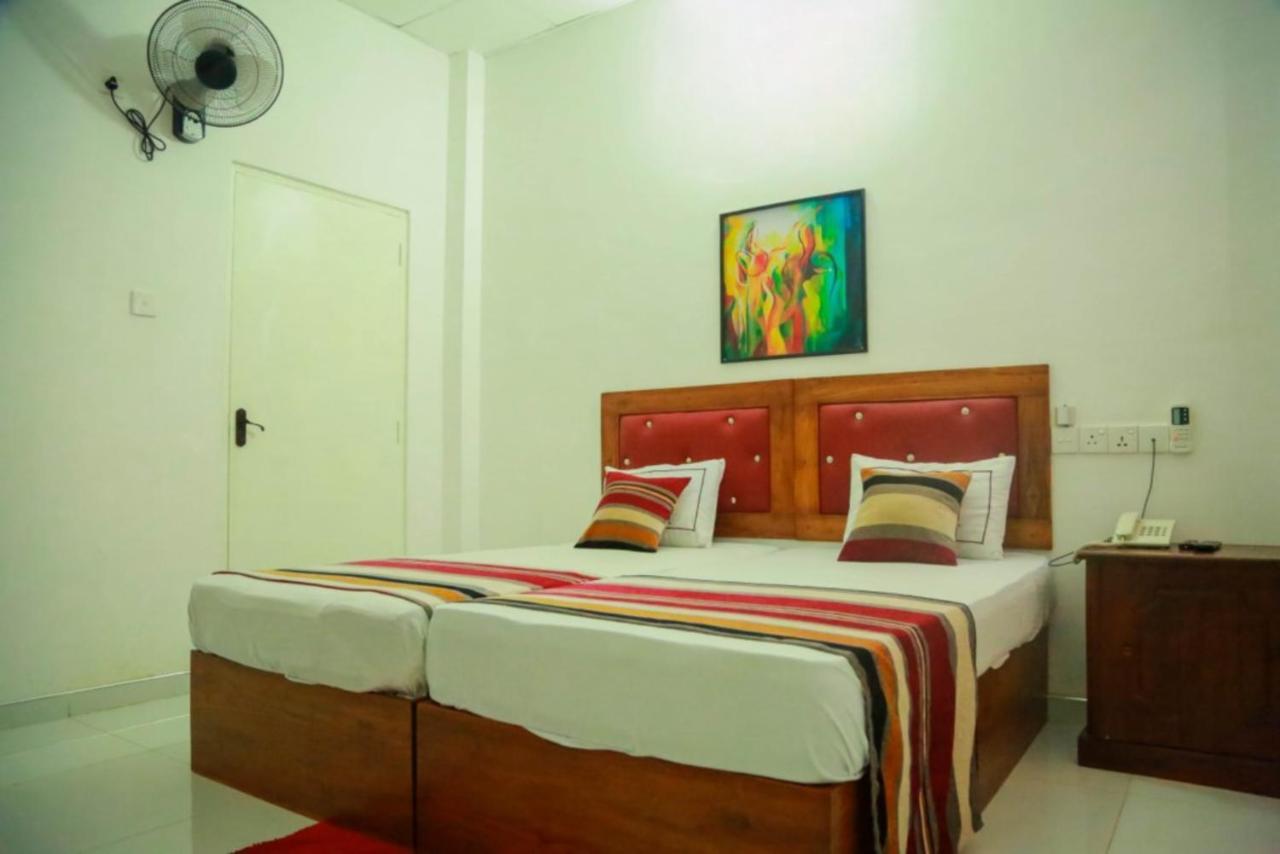 Hotel Moonstone Anuradhapura Eksteriør billede